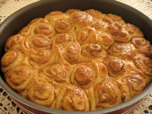 Haşhaşlı Gül Böreği Tarifi ve Malzemeleri