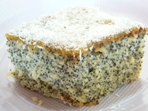 Haşhaşlı Kremalı Kek Tarifi ve Malzemeleri